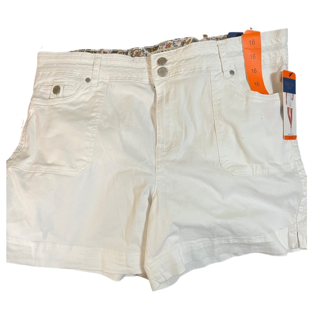 NWT White Shorts